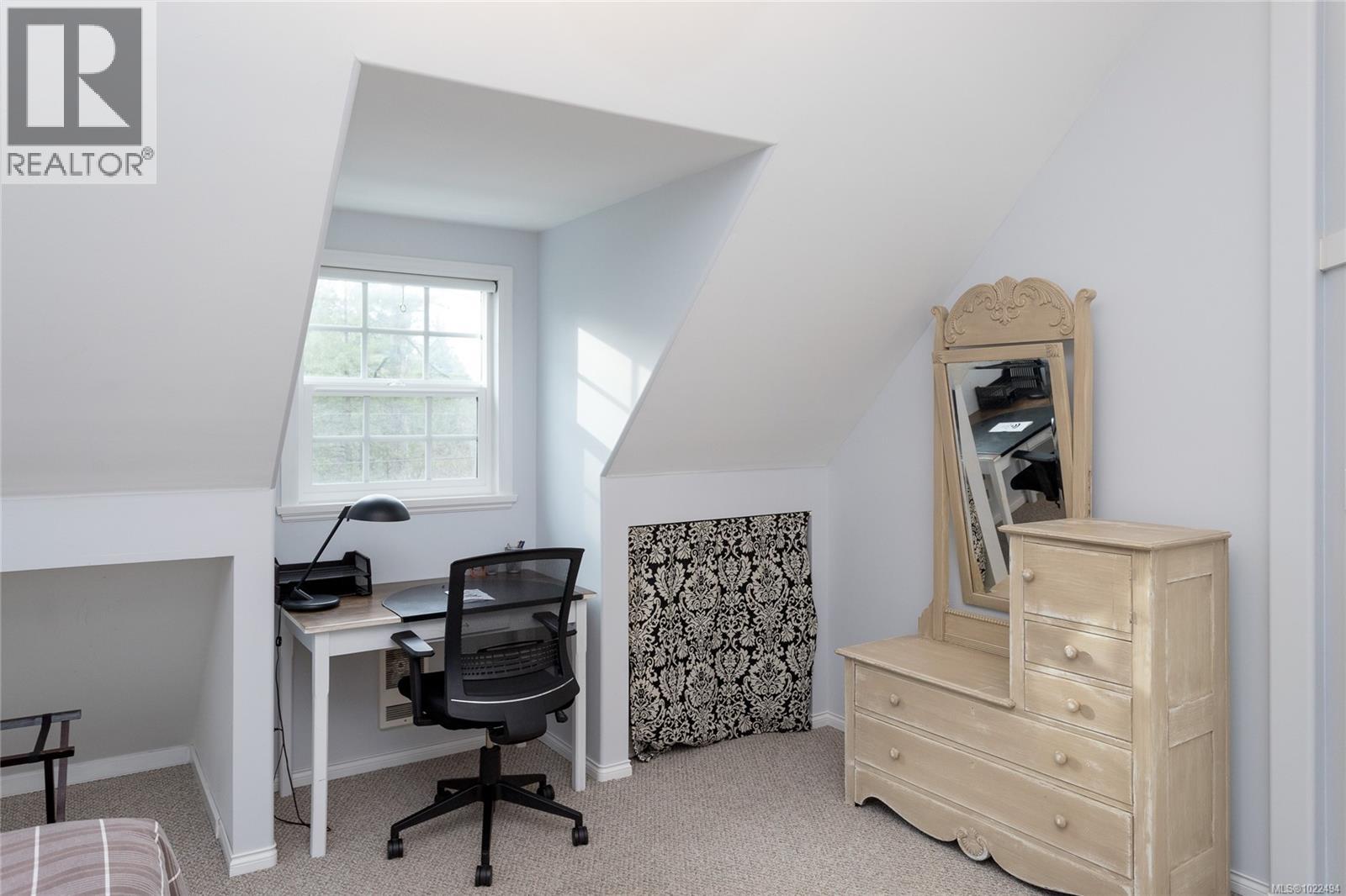 1208 Tatlow Rd, North Saanich, British Columbia  V8L 5P3 - Photo 42 - 1022494