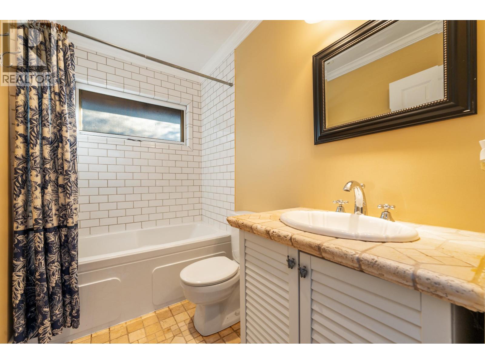 366 Keith Road, West Vancouver, British Columbia  V7T 1L7 - Photo 24 - R3080965