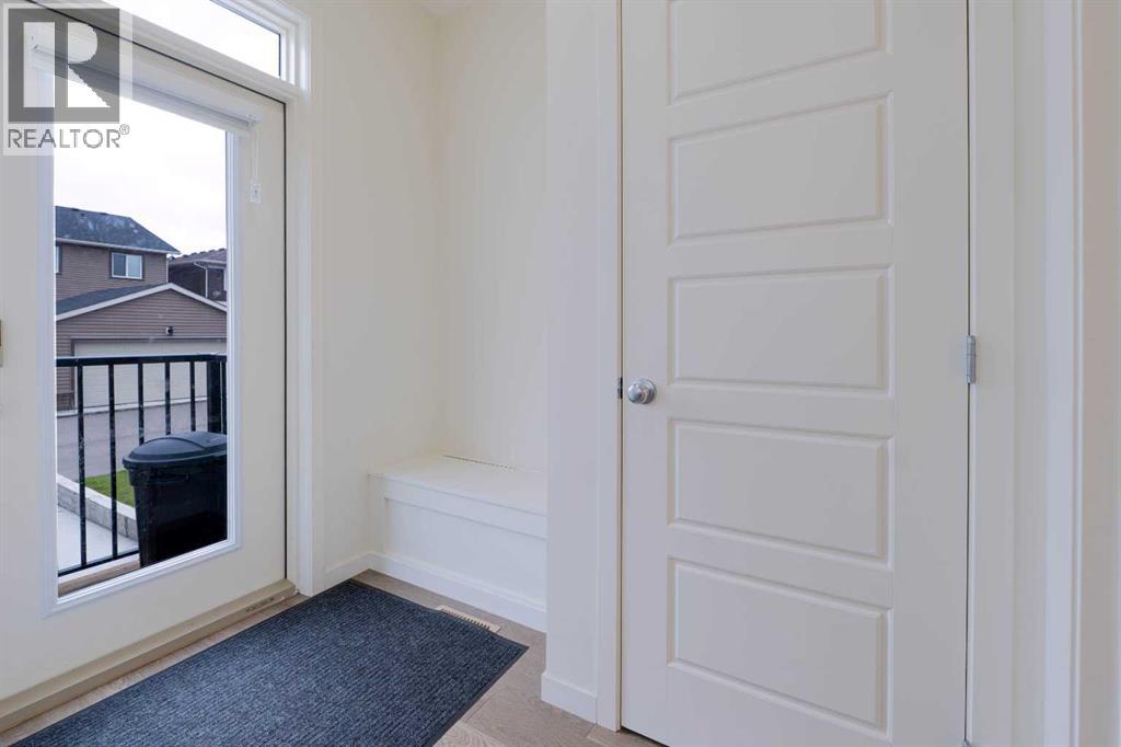 117 Midtown Close Sw, Airdrie, Alberta  T4B 5G9 - Photo 10 - A2279367