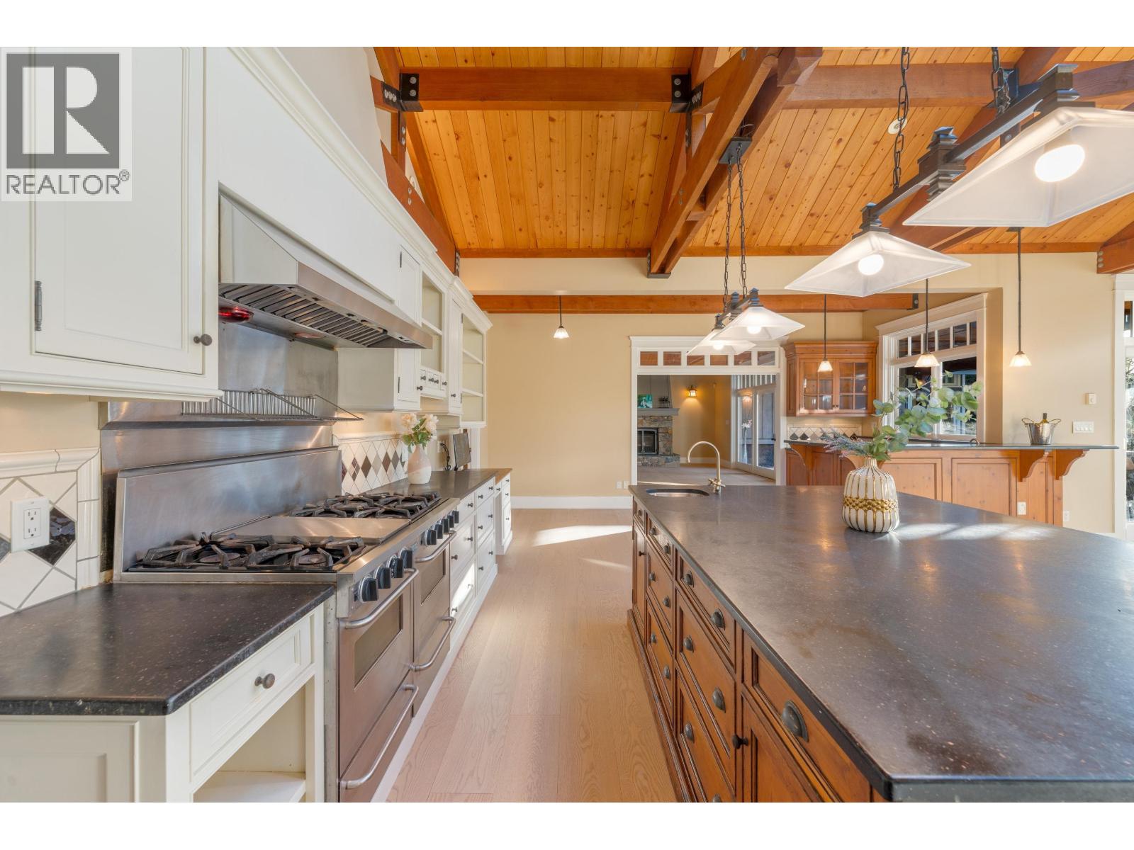 366 Keith Road, West Vancouver, British Columbia  V7T 1L7 - Photo 11 - R3080965