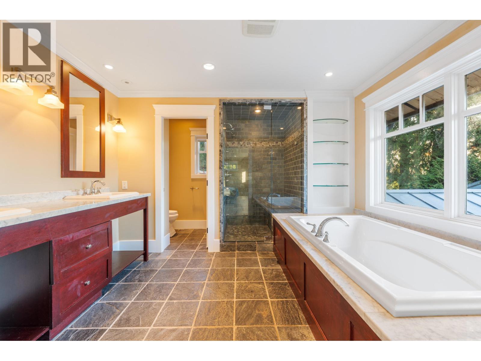 366 Keith Road, West Vancouver, British Columbia  V7T 1L7 - Photo 15 - R3080965