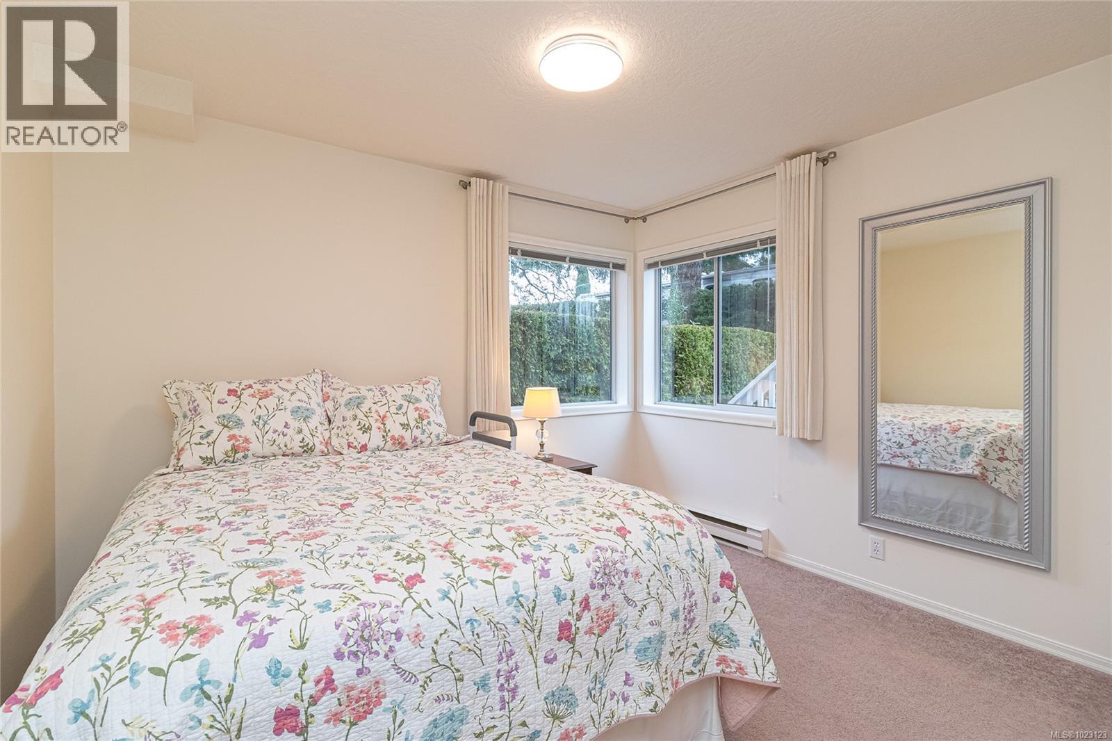 875 Clarke Rd, Central Saanich, British Columbia  V8M 2G1 - Photo 23 - 1023123