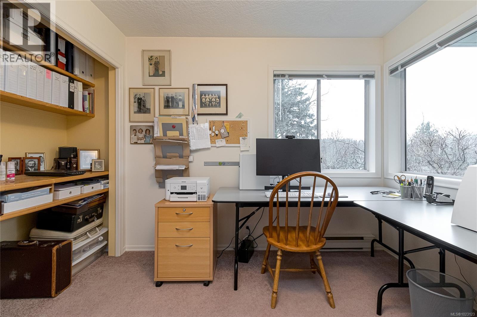 875 Clarke Rd, Central Saanich, British Columbia  V8M 2G1 - Photo 27 - 1023123