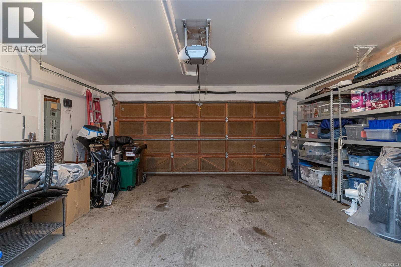 875 Clarke Rd, Central Saanich, British Columbia  V8M 2G1 - Photo 33 - 1023123