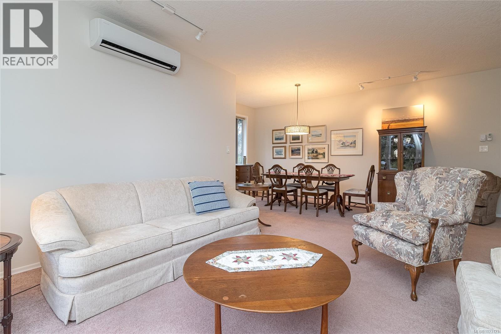 875 Clarke Rd, Central Saanich, British Columbia  V8M 2G1 - Photo 7 - 1023123