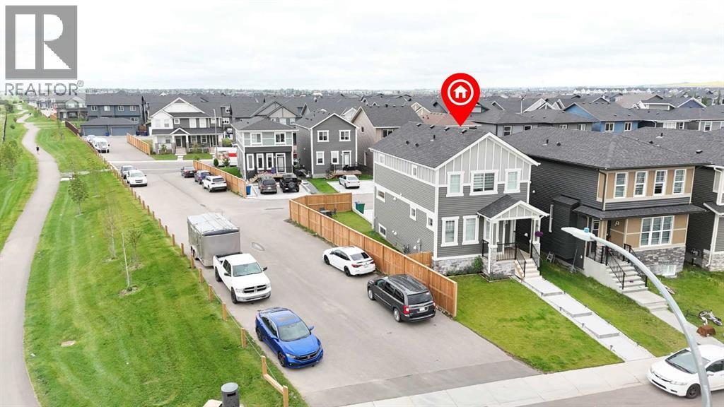 117 Midtown Close Sw, Airdrie, Alberta  T4B 5G9 - Photo 2 - A2279367