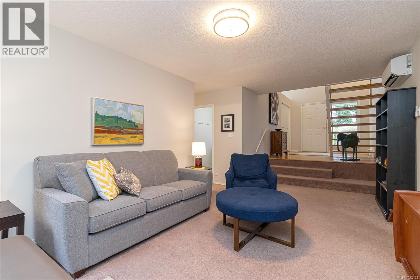 875 Clarke Rd, Central Saanich, British Columbia  V8M 2G1 - Photo 25 - 1023123