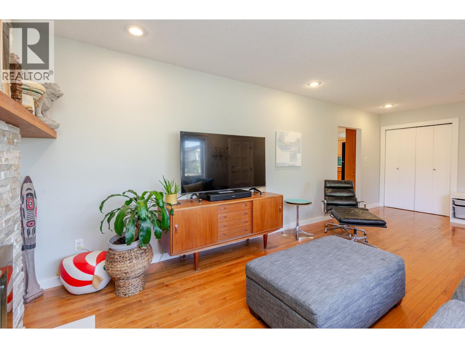 3454 Liverpool Street, Port Coquitlam, British Columbia  V3B 3W1 - Photo 4 - R3081005