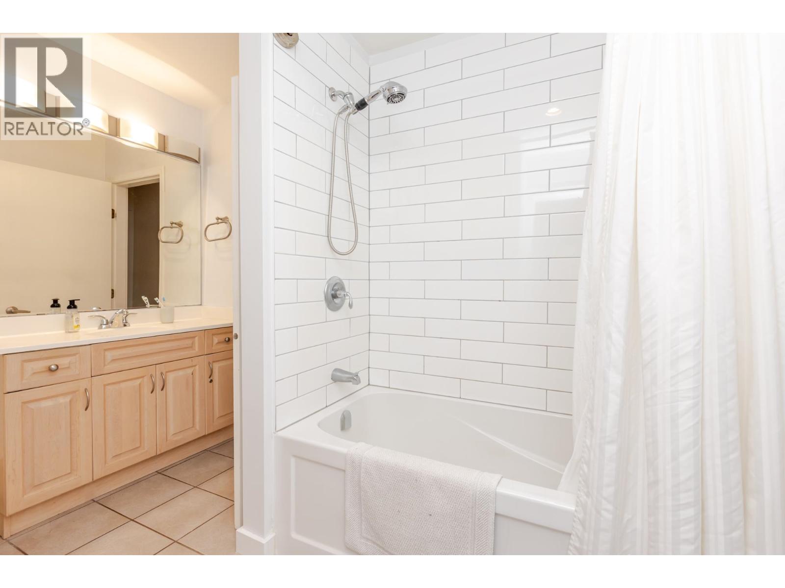 3454 Liverpool Street, Port Coquitlam, British Columbia  V3B 3W1 - Photo 17 - R3081005