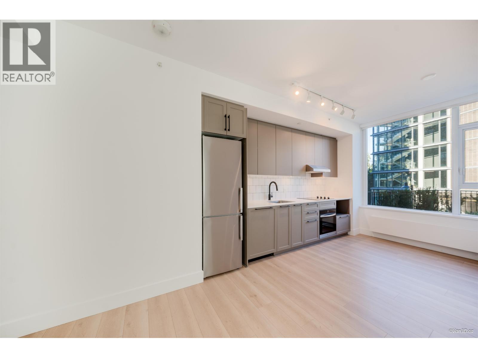 210 8750 University Crescent, Burnaby, British Columbia  V5A 0G9 - Photo 7 - R3080860