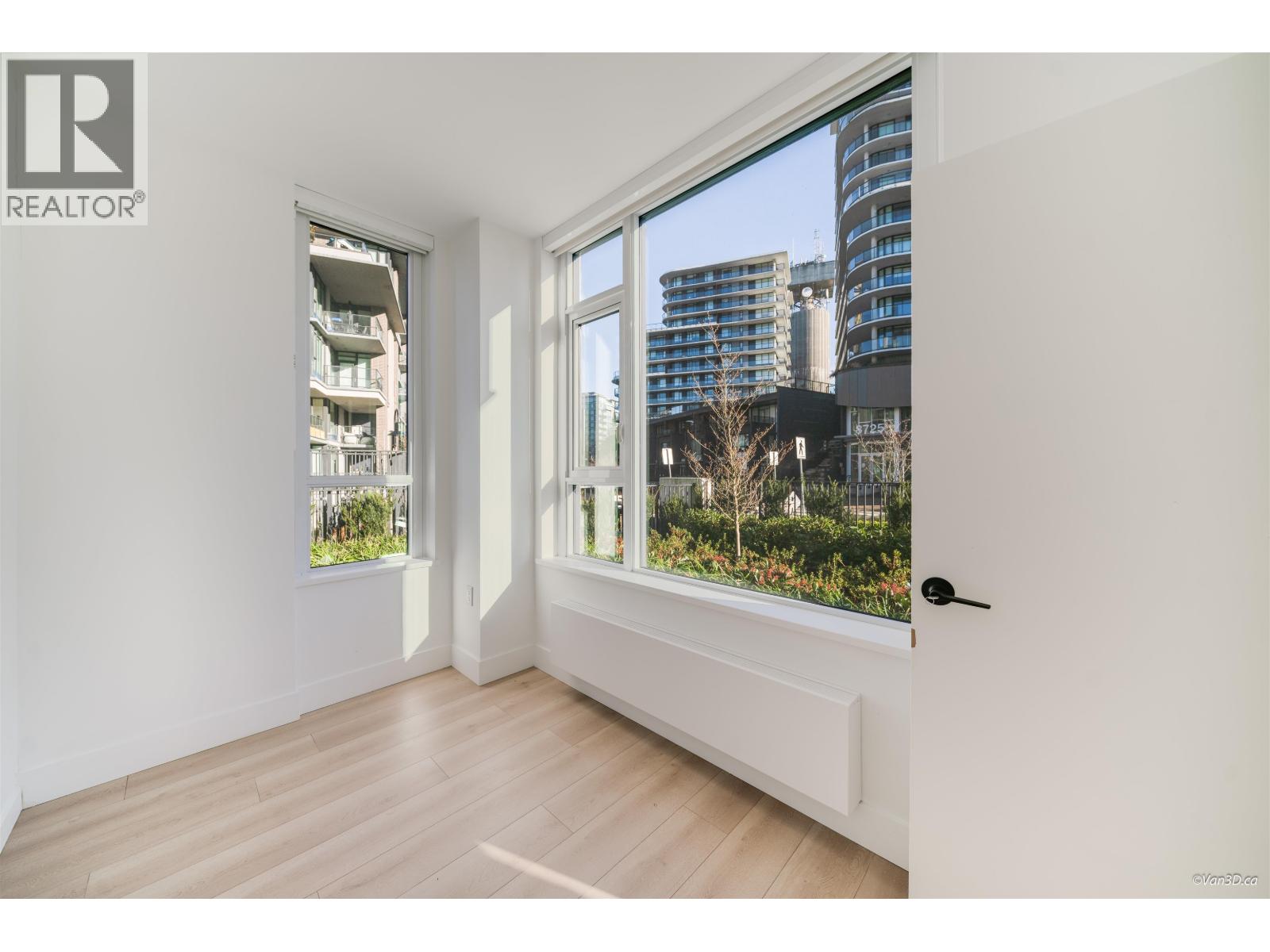 210 8750 University Crescent, Burnaby, British Columbia  V5A 0G9 - Photo 11 - R3080860