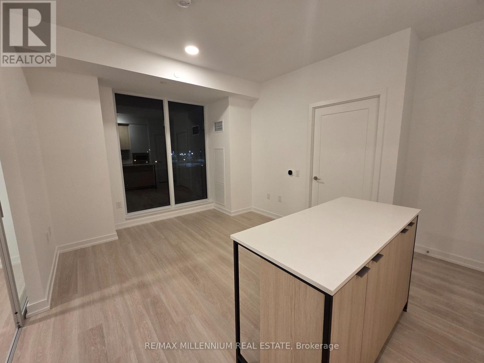 A306 - 9763 Markham Road, Markham, Ontario  L6E 0W4 - Photo 2 - N12711726