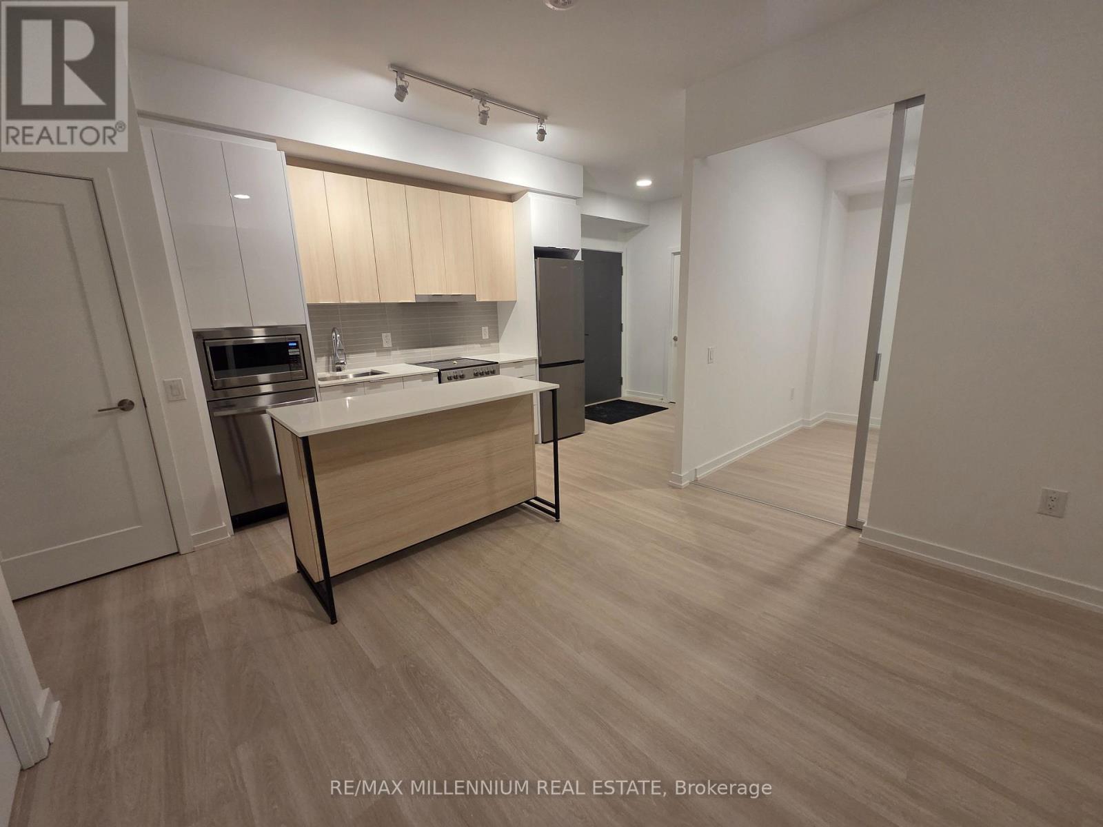 A306 - 9763 Markham Road, Markham, Ontario  L6E 0W4 - Photo 4 - N12711726