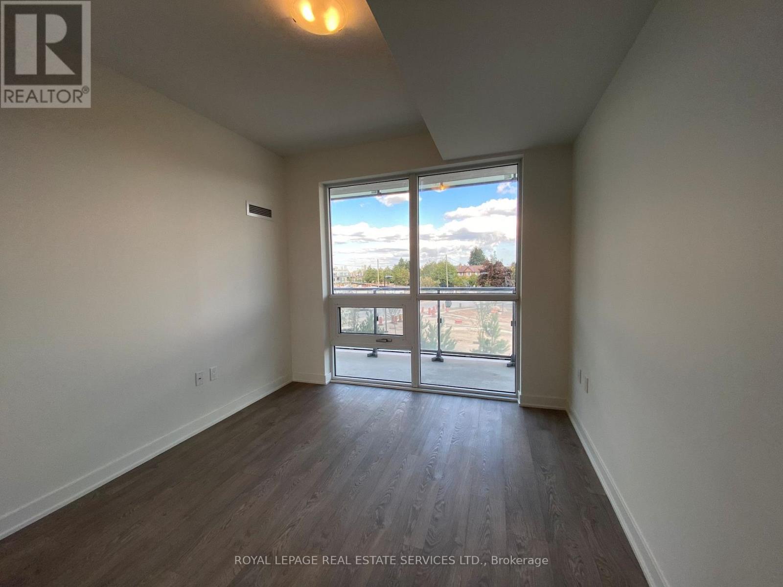 203 - 4699 Glen Erin Drive, Mississauga, Ontario  L5M 7L1 - Photo 7 - W12711714