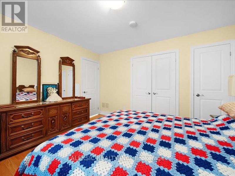 132 Browns Line, Toronto, Ontario  M8W 3T2 - Photo 10 - W12711718