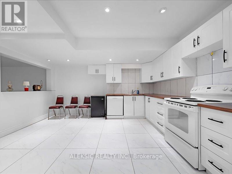 132 Browns Line, Toronto, Ontario  M8W 3T2 - Photo 24 - W12711718