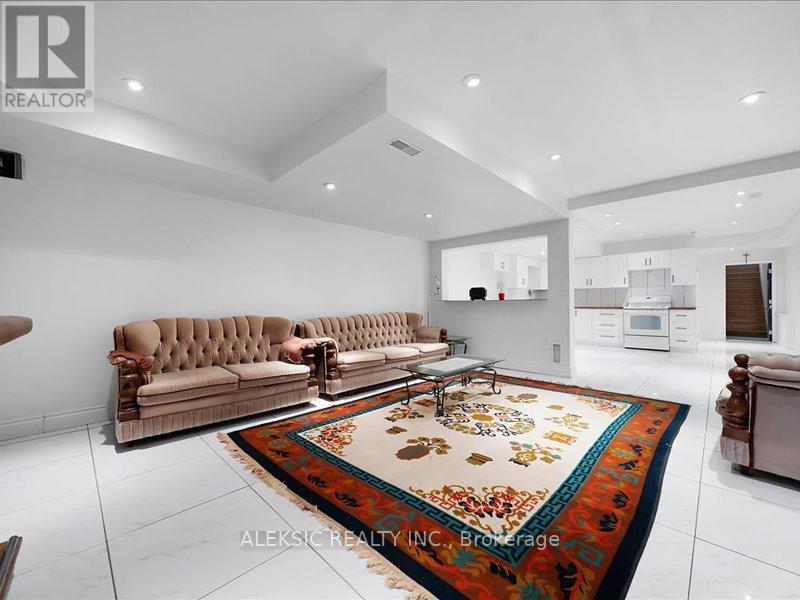 132 Browns Line, Toronto, Ontario  M8W 3T2 - Photo 25 - W12711718