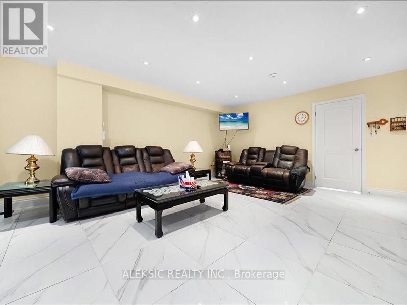 132 Browns Line, Toronto, Ontario  M8W 3T2 - Photo 4 - W12711718