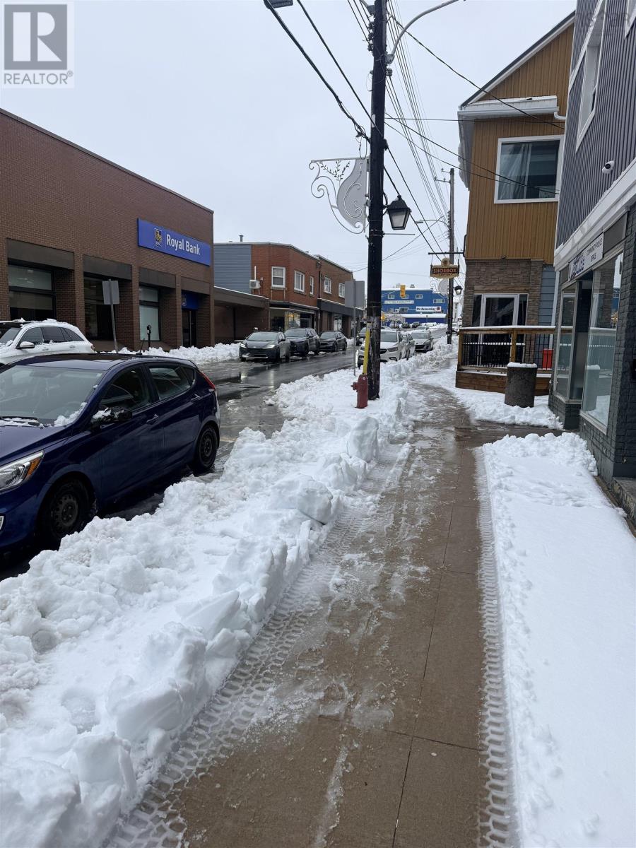 90 Provost Street, New Glasgow, Nova Scotia  B2H 2P4 - Photo 3 - 202601120