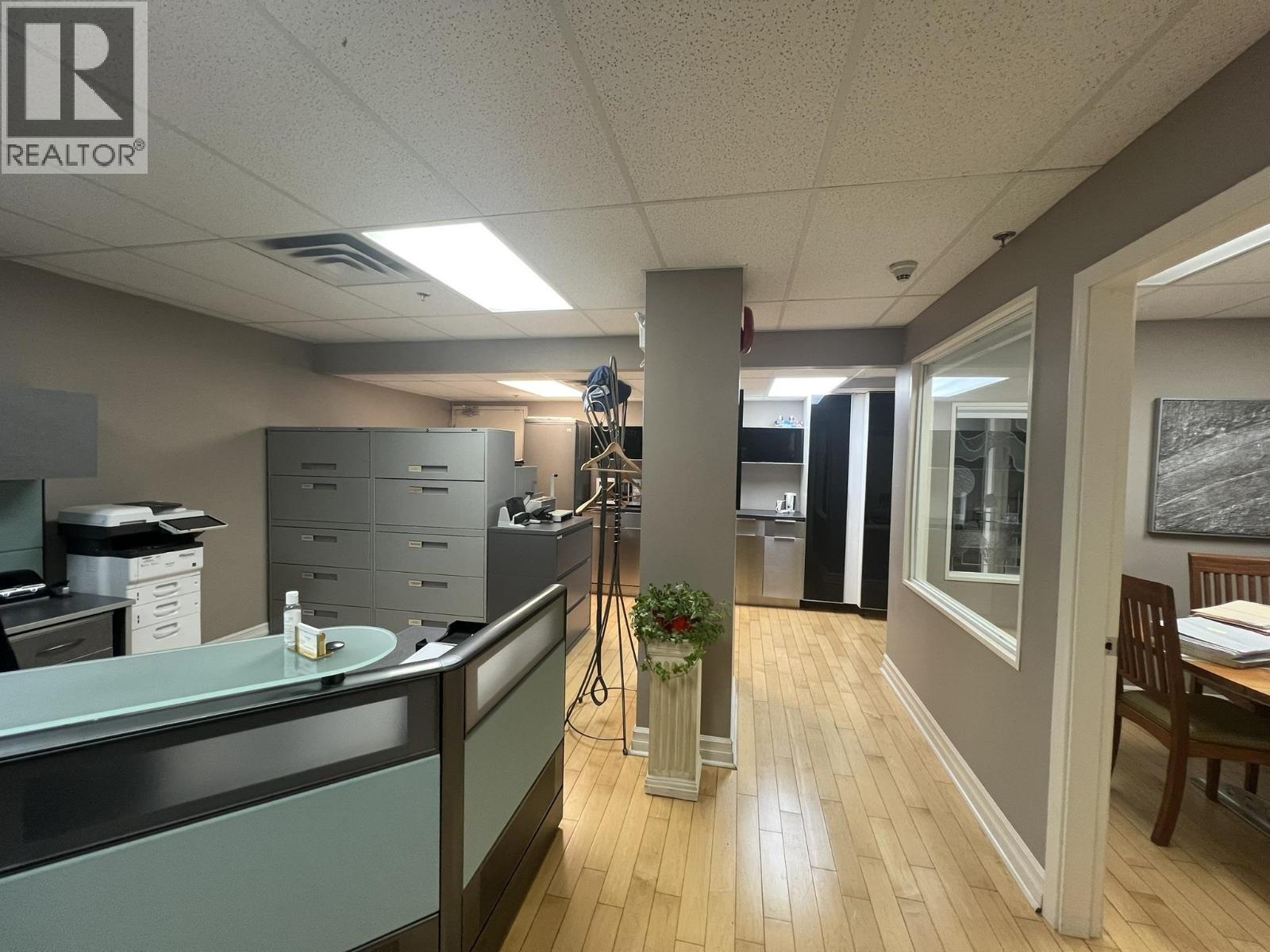 2965 Kingsway, Vancouver, British Columbia  V5R 5J4 - Photo 5 - C8075186