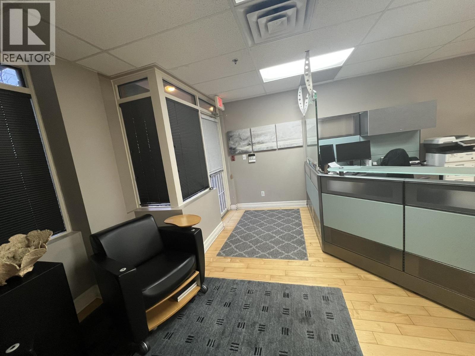 2965 Kingsway, Vancouver, British Columbia  V5R 5J4 - Photo 4 - C8075186