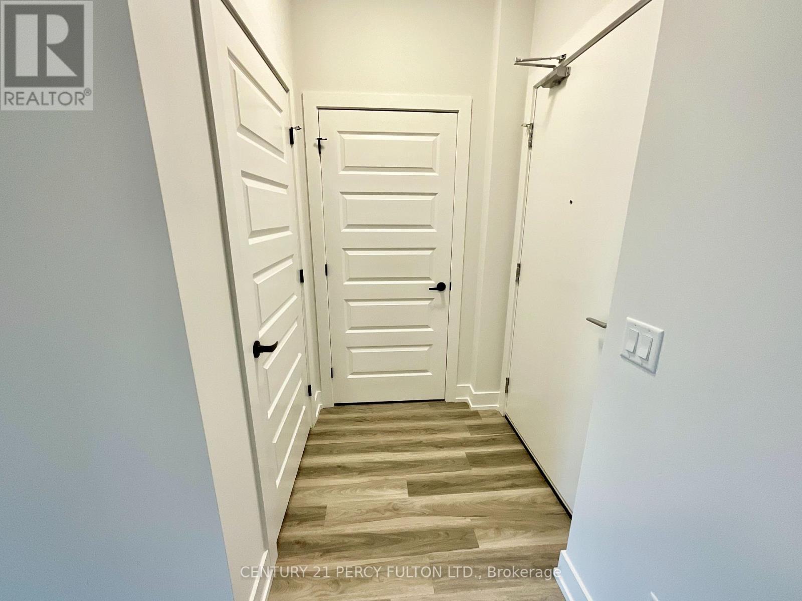 303 - 1100 Lackner Place, Kitchener, Ontario  N2A 0M1 - Photo 9 - X12711706