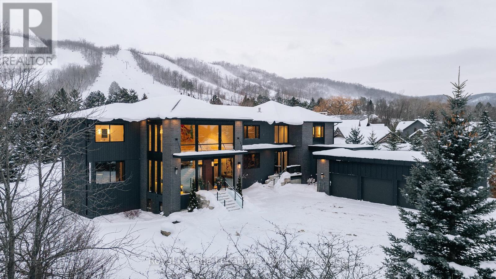 143 WYANDOT COURT, Blue Mountains, Ontario