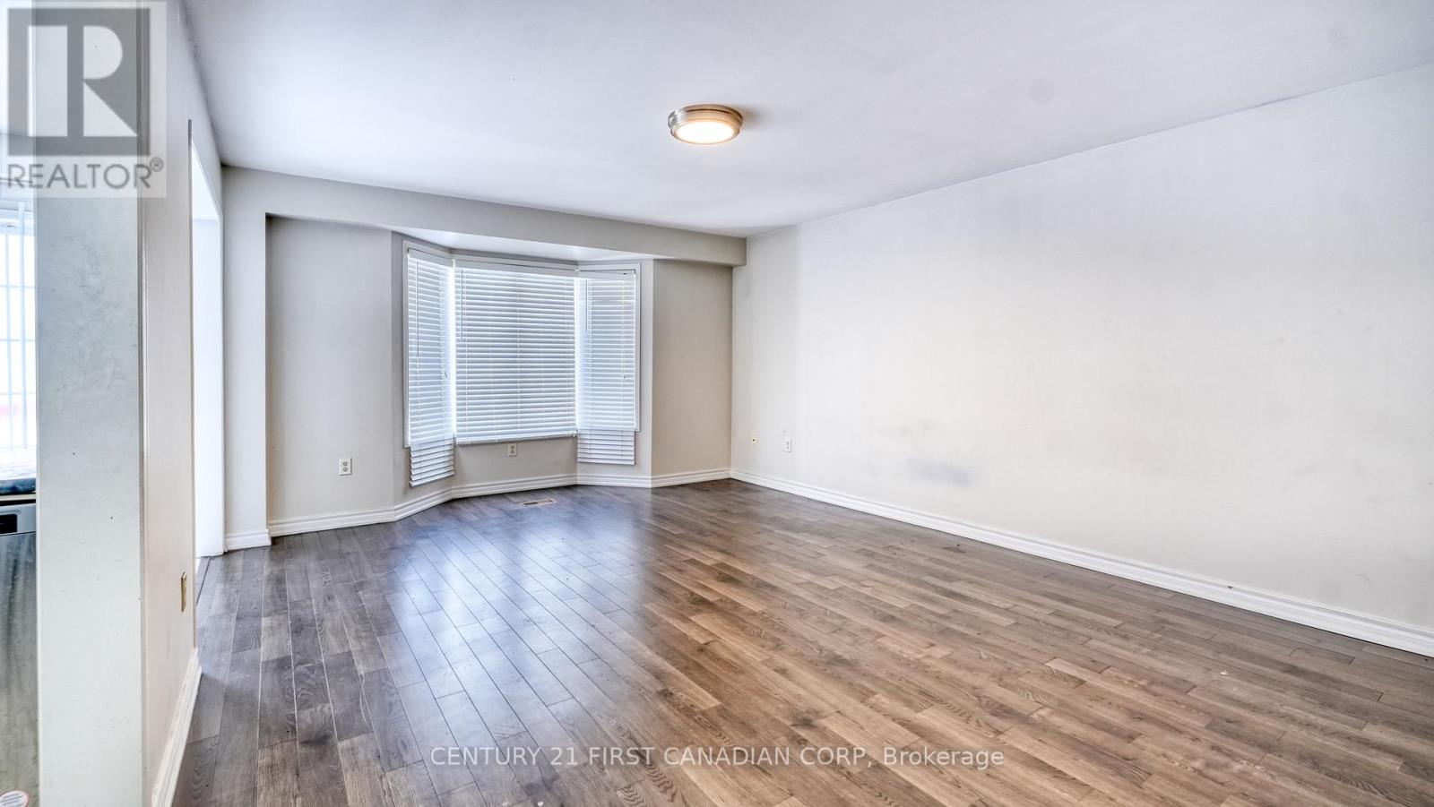 1973 Secretariat Place, Oshawa, Ontario  L1L 1C7 - Photo 5 - E12710558