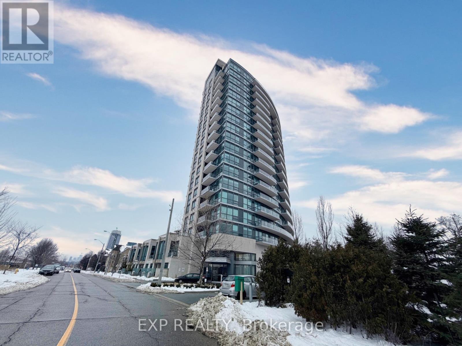 605 - 160 VANDERHOOF AVENUE, Toronto, Ontario