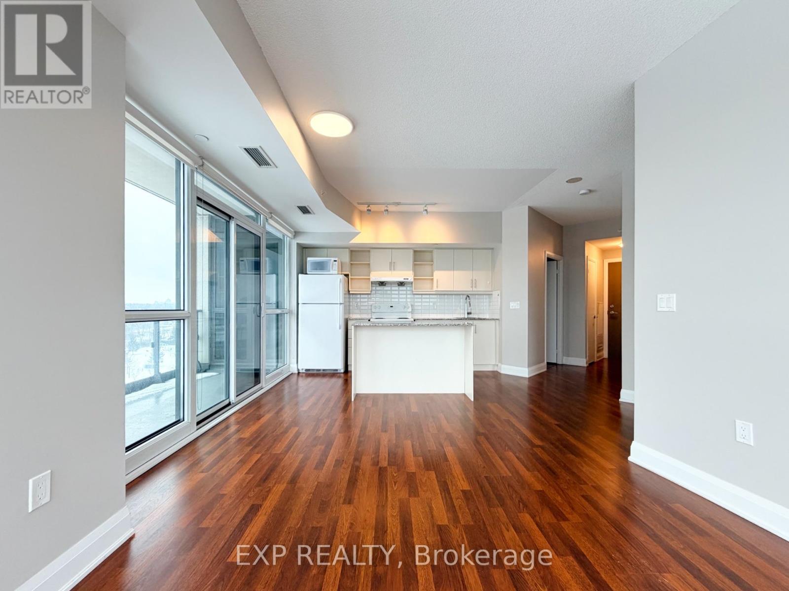 605 - 160 Vanderhoof Avenue, Toronto, Ontario  M4G 0B7 - Photo 5 - C12711740