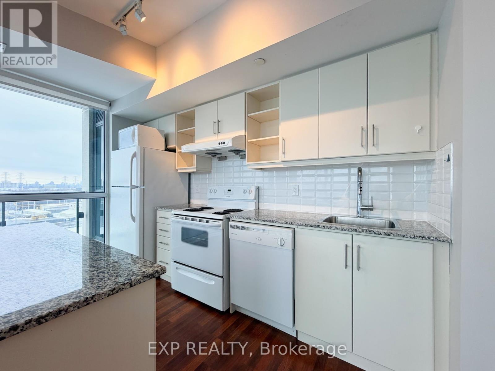 605 - 160 Vanderhoof Avenue, Toronto, Ontario  M4G 0B7 - Photo 7 - C12711740