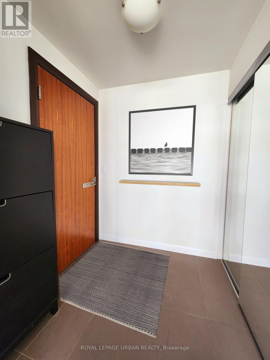 L201 - 150 Homewood Avenue, Toronto, Ontario  M4Y 2J6 - Photo 3 - C12711794