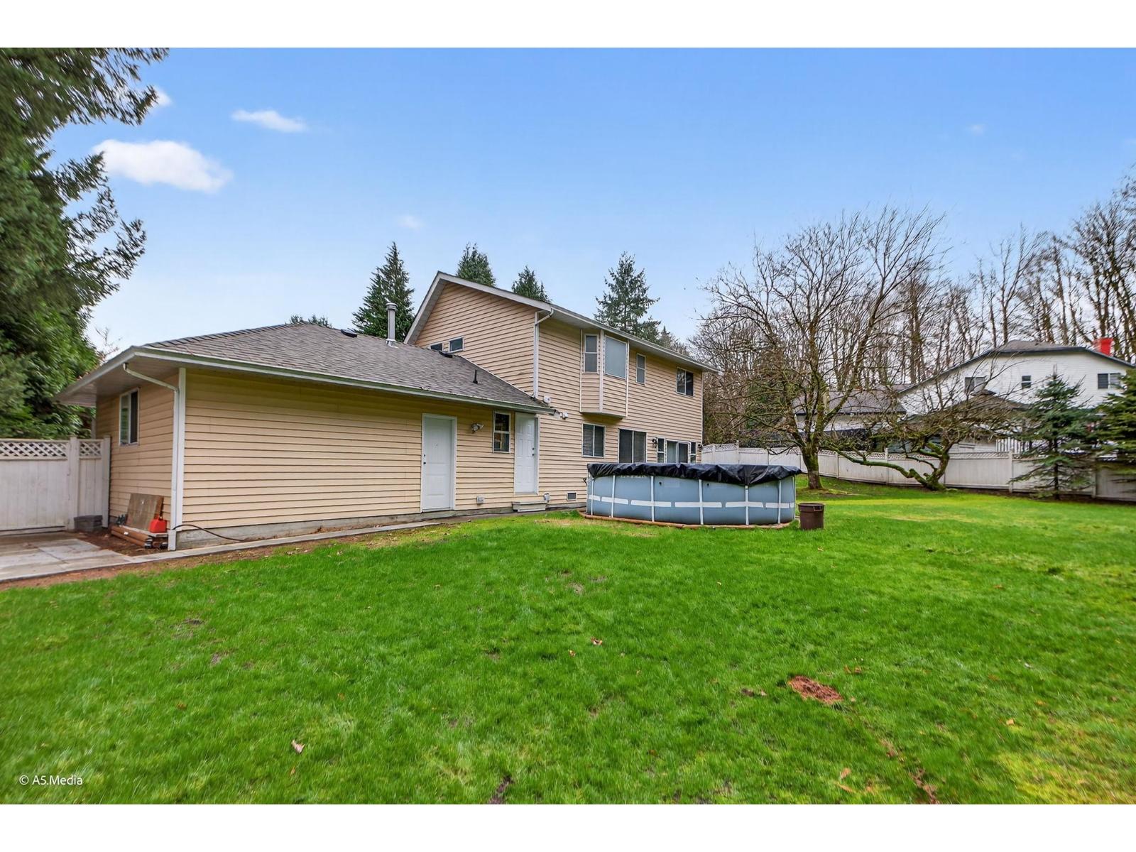 13747 63a Avenue, Surrey, British Columbia  V3X 1E6 - Photo 32 - R3074746