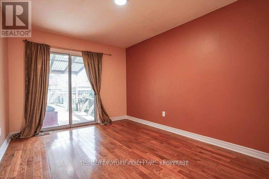 4 Gully Drive, Toronto, Ontario  M1K 4W2 - Photo 17 - E12711790