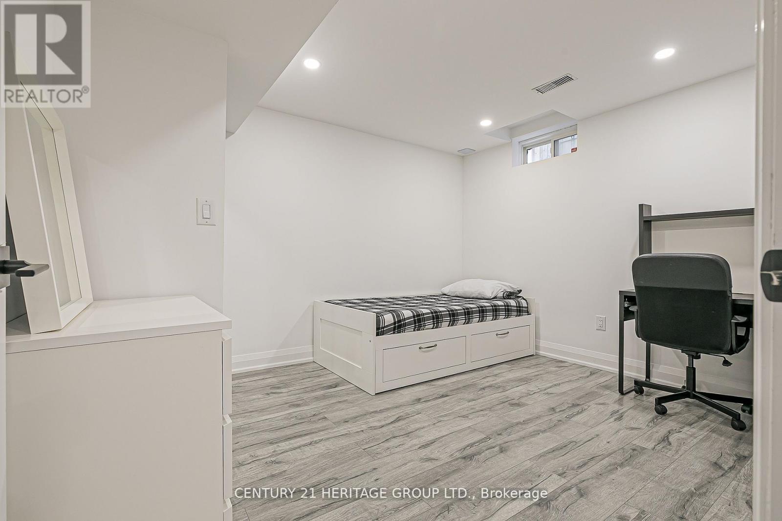 29 Eminence Road, Vaughan, Ontario  L4K 5K1 - Photo 32 - N12711734