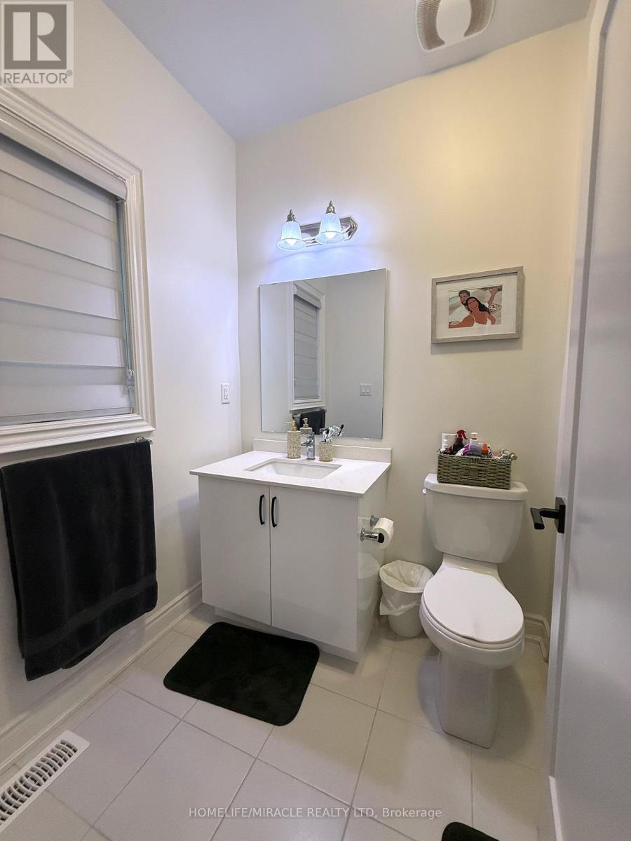 Upper - 50 Meadow Vista Crescent, East Gwillimbury, Ontario  L9N 0T4 - Photo 29 - N12711744