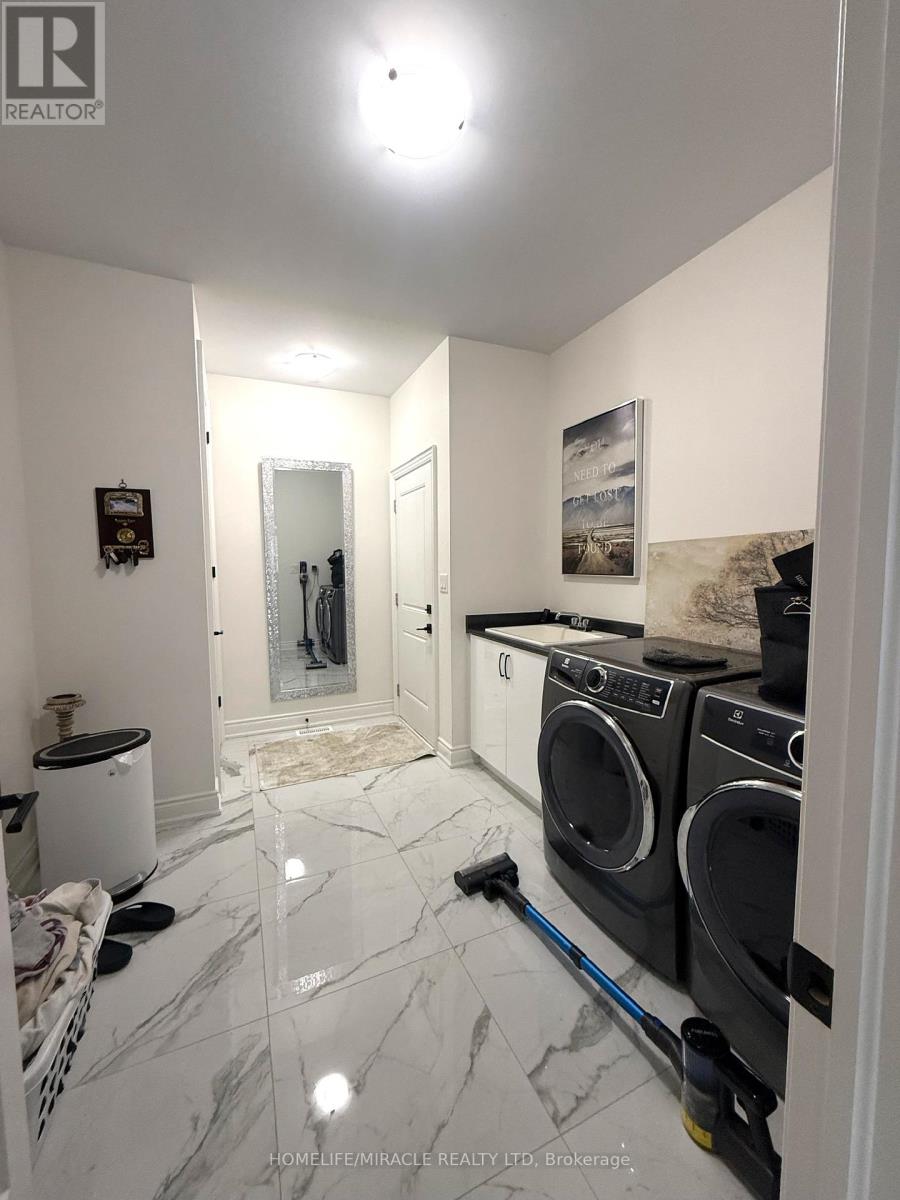 Upper - 50 Meadow Vista Crescent, East Gwillimbury, Ontario  L9N 0T4 - Photo 6 - N12711744