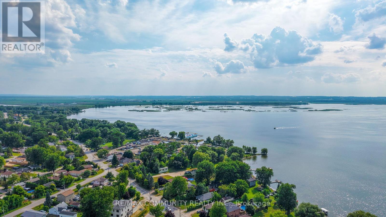 306 Kenwood Avenue, Georgina, Ontario  L4P 2X5 - Photo 9 - N12711766