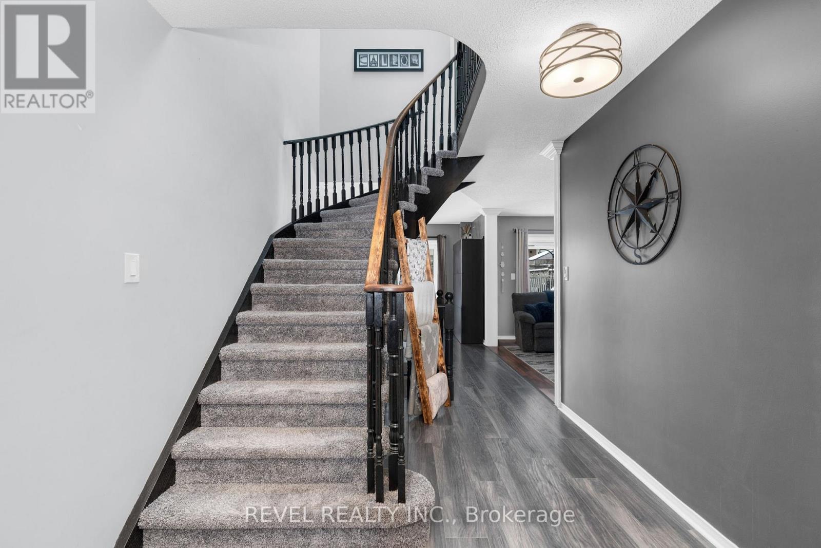 16 Girdwood Drive, Barrie, Ontario  L4N 8R2 - Photo 12 - S12711732