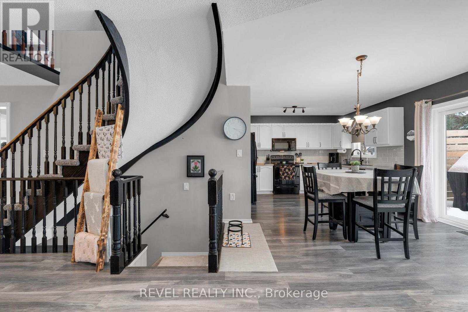 16 Girdwood Drive, Barrie, Ontario  L4N 8R2 - Photo 19 - S12711732