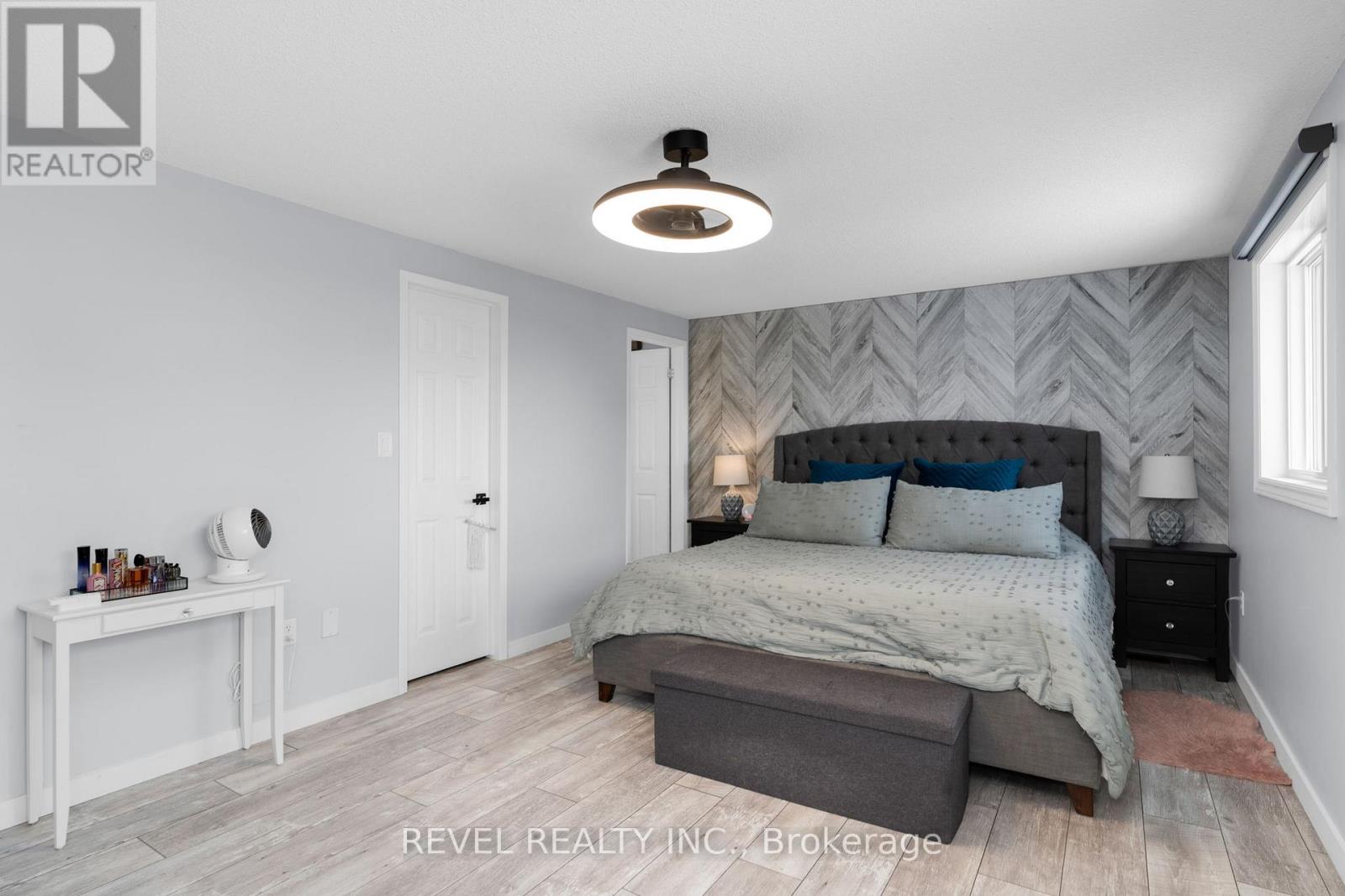 16 Girdwood Drive, Barrie, Ontario  L4N 8R2 - Photo 26 - S12711732