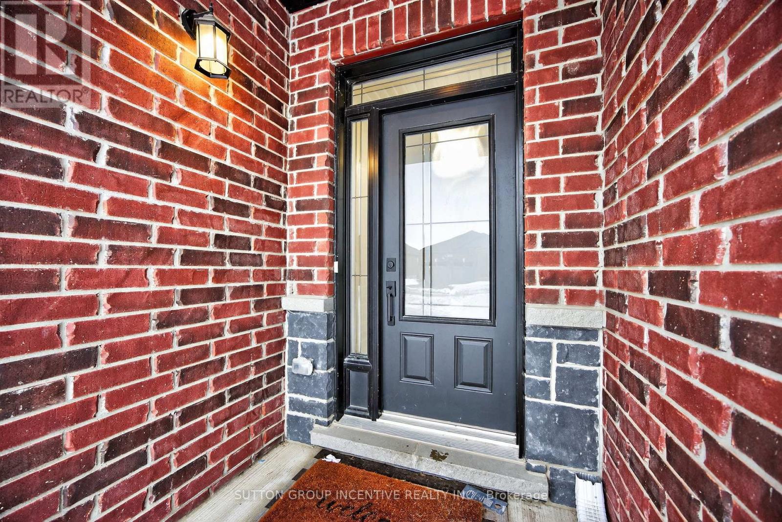 123 Ritchie Crescent, Springwater, Ontario  L0L 1P0 - Photo 4 - S12711776