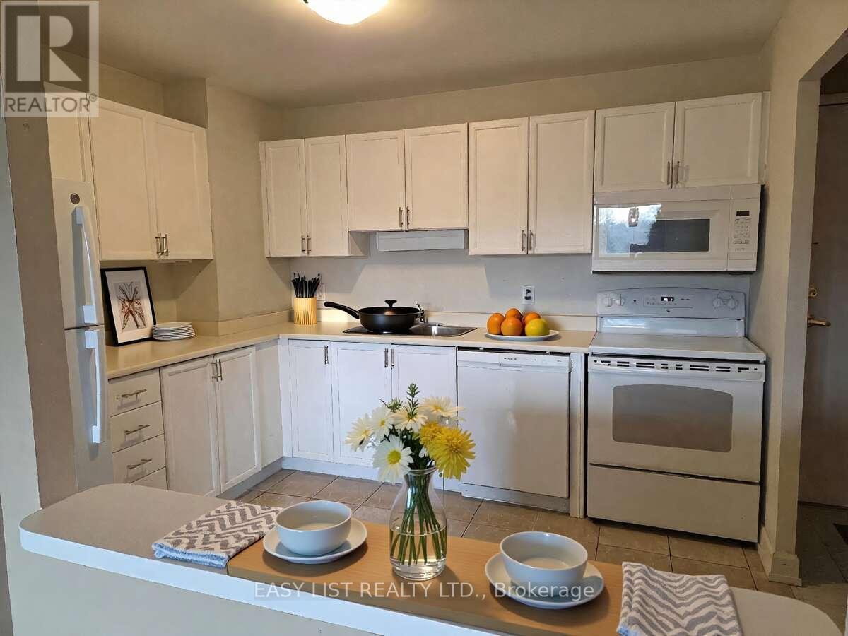 203 - 155 Main Street N, Newmarket, Ontario  L3Y 8C2 - Photo 10 - N12530314