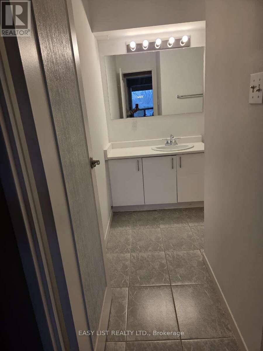 203 - 155 Main Street N, Newmarket, Ontario  L3Y 8C2 - Photo 26 - N12530314