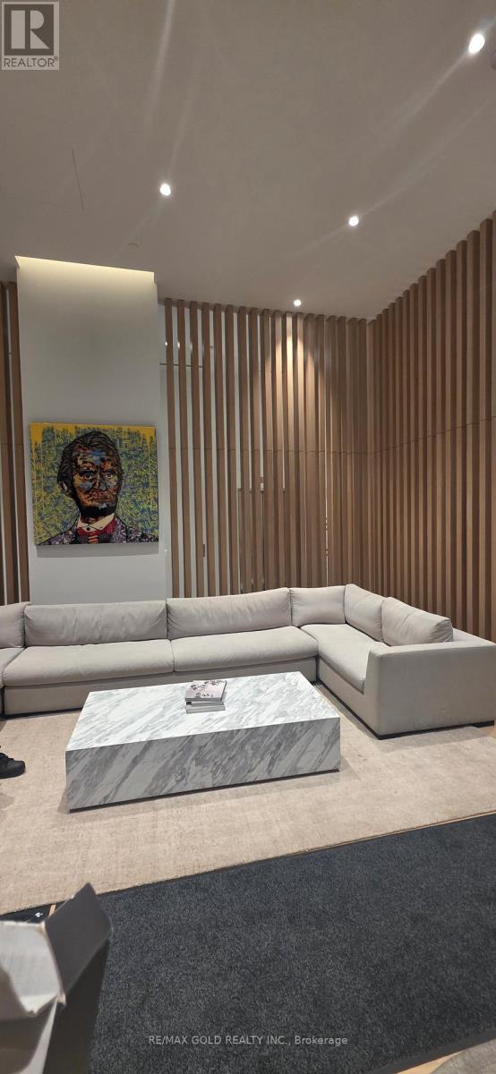 1605 - 3009 Novar Road, Mississauga, Ontario  L5B 1H7 - Photo 4 - W12709024