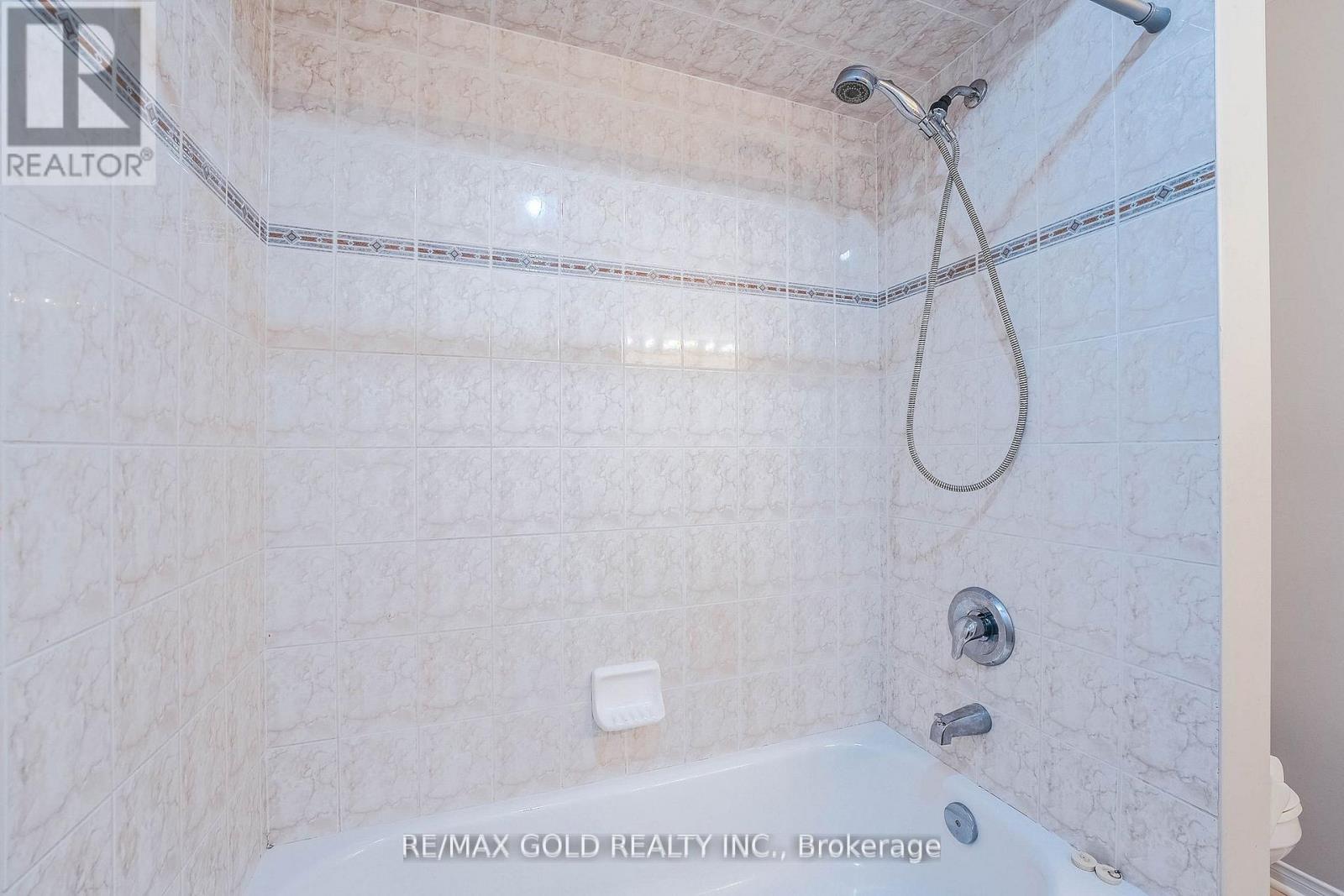 5195 Angel Stone Drive, Mississauga, Ontario  L5M 0L5 - Photo 20 - W12711756