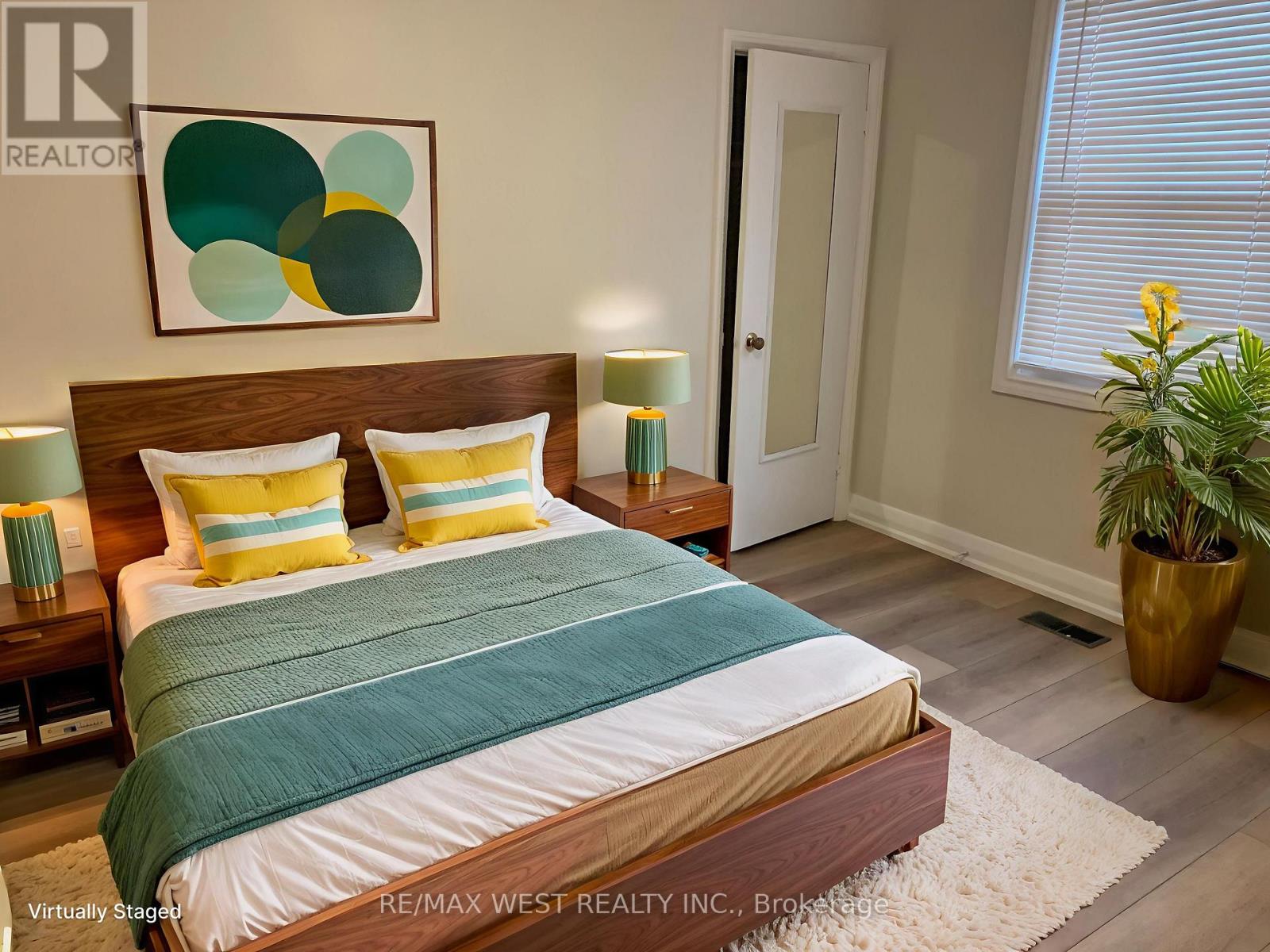 430 Queen Mary Drive, Oakville, Ontario  L6K 3M1 - Photo 7 - W12711778