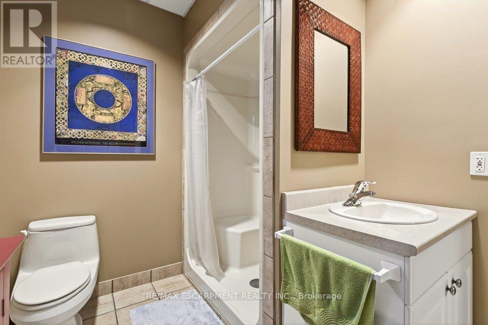 226 Queenslea Avenue, Toronto, Ontario  M9N 2L6 - Photo 31 - W12711788