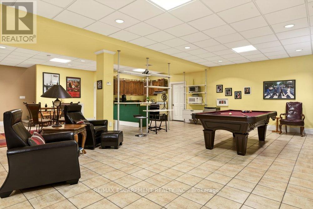 226 Queenslea Avenue, Toronto, Ontario  M9N 2L6 - Photo 37 - W12711788