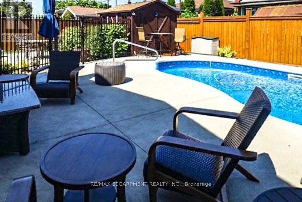 226 Queenslea Avenue, Toronto, Ontario  M9N 2L6 - Photo 47 - W12711788